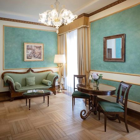 Due Torri Hotel Verona Esterno foto