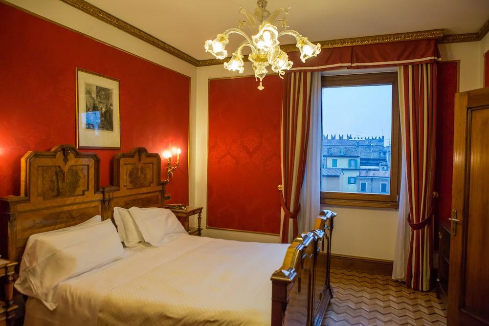 Due Torri Hotel Verona Esterno foto